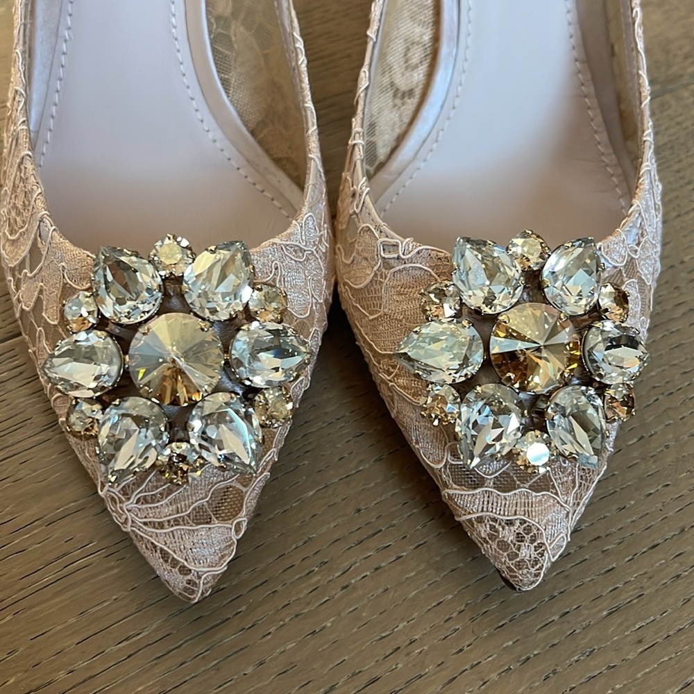 Dolce & Gabbana Bellucci  Beige Lace Heels with Crystal Embellishments - Picture 7 of 17